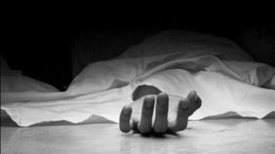 Damoh Suicide News