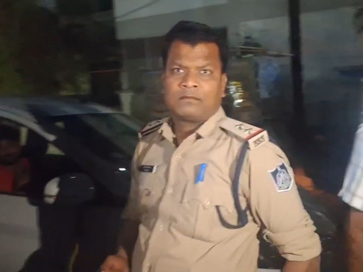 ASI नशे में धुत