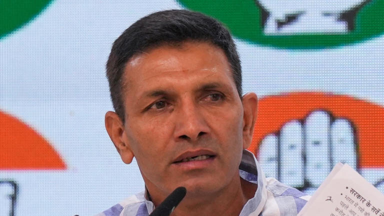 MP Politics