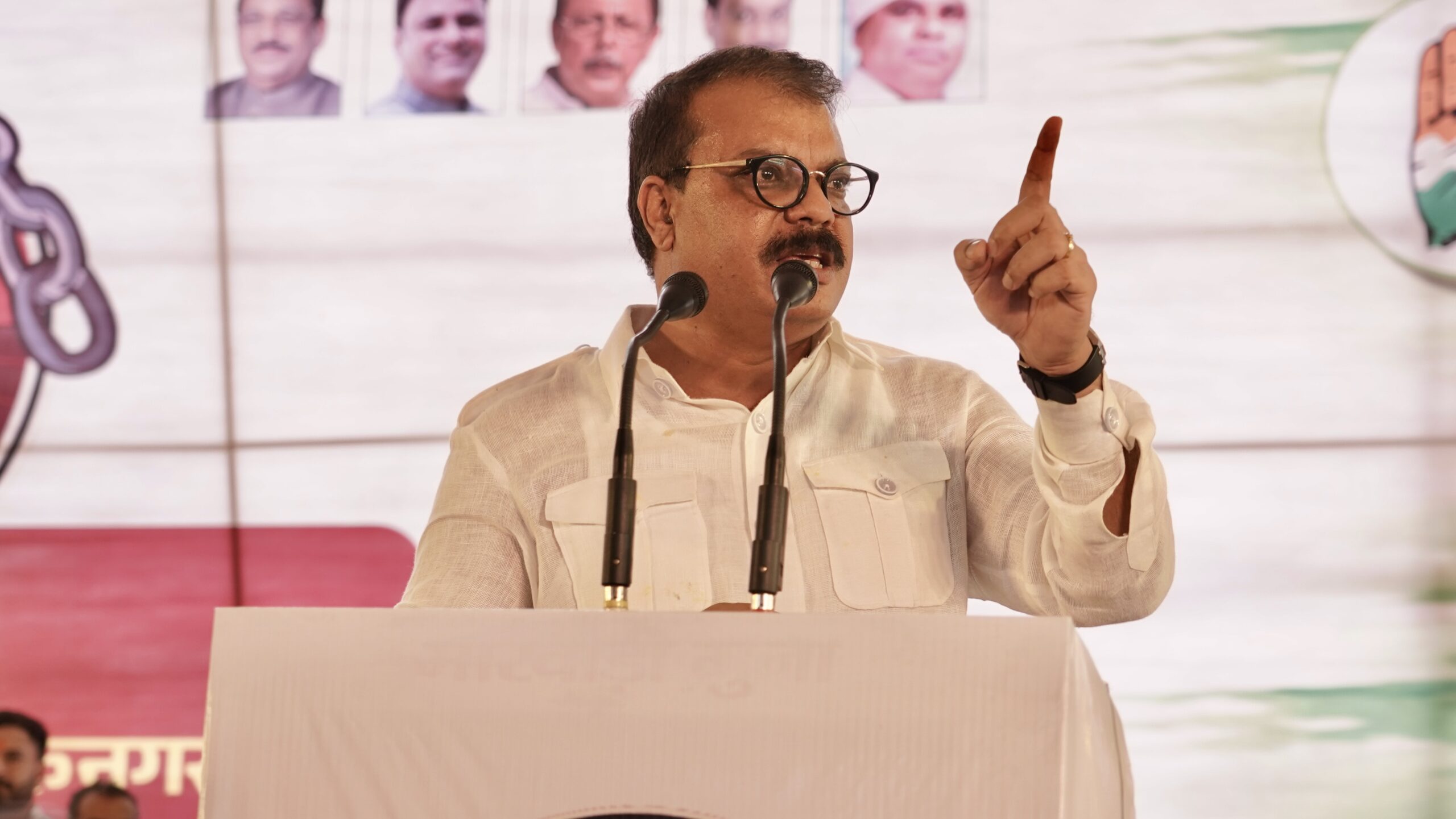 Big demonstration by Congress