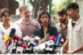 ‘सिर पर डंडा, चेहरे पर खरोंच के निशान’, प्रदर्शनकारी छात्रों का पुलिस पर गंभीर आरोप; राहुल गांधी ने कार्रवाई की कही बात