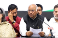 6 अक्टूबर को चुनाव आयोग पर मार्च, 19 विपक्षी दल होंगे साथ, 2 से 8 अक्टूबर तक देशभर में ‘सेव डेमोक्रेसी मार्च!’