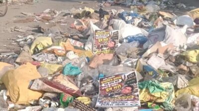 देश के सबसे स्वच्छ शहर इंदौर के कई इलाकों का हाल बेहाल, गीले-सूखे कचरे से सड़कें पटी, हड़ताल से व्यवस्था चरमराई!