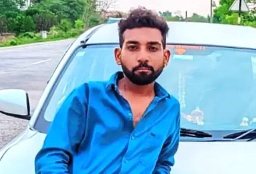 इंदौर का युवक ओडिशा ट्रिप के बाद लापता, दोस्तों ने नागपुर जाने वाली ट्रेन में बैठाने की बात कही, परिजनों की पुलिस कमिश्नर से लगाई गुहार!