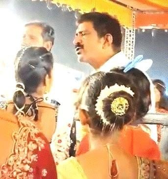 कनकेश्वरी गरबा पंडाल में नाबालिग को धक्का मारने वाले भाजपा मंडल अध्यक्ष पर पॉक्सो एक्ट के तहत केस दर्ज, पार्टी ने भी सफाई मांगी!