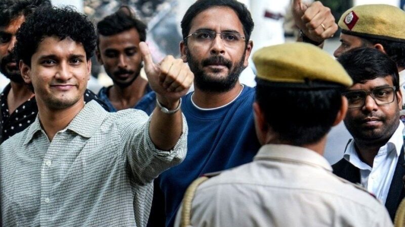 तिहाड़ जेल में अलग-अलग हाई-सिक्योरिटी वार्डों में रखे गए सीजेपी नेता आशुतोष रांका और सौरव दास!